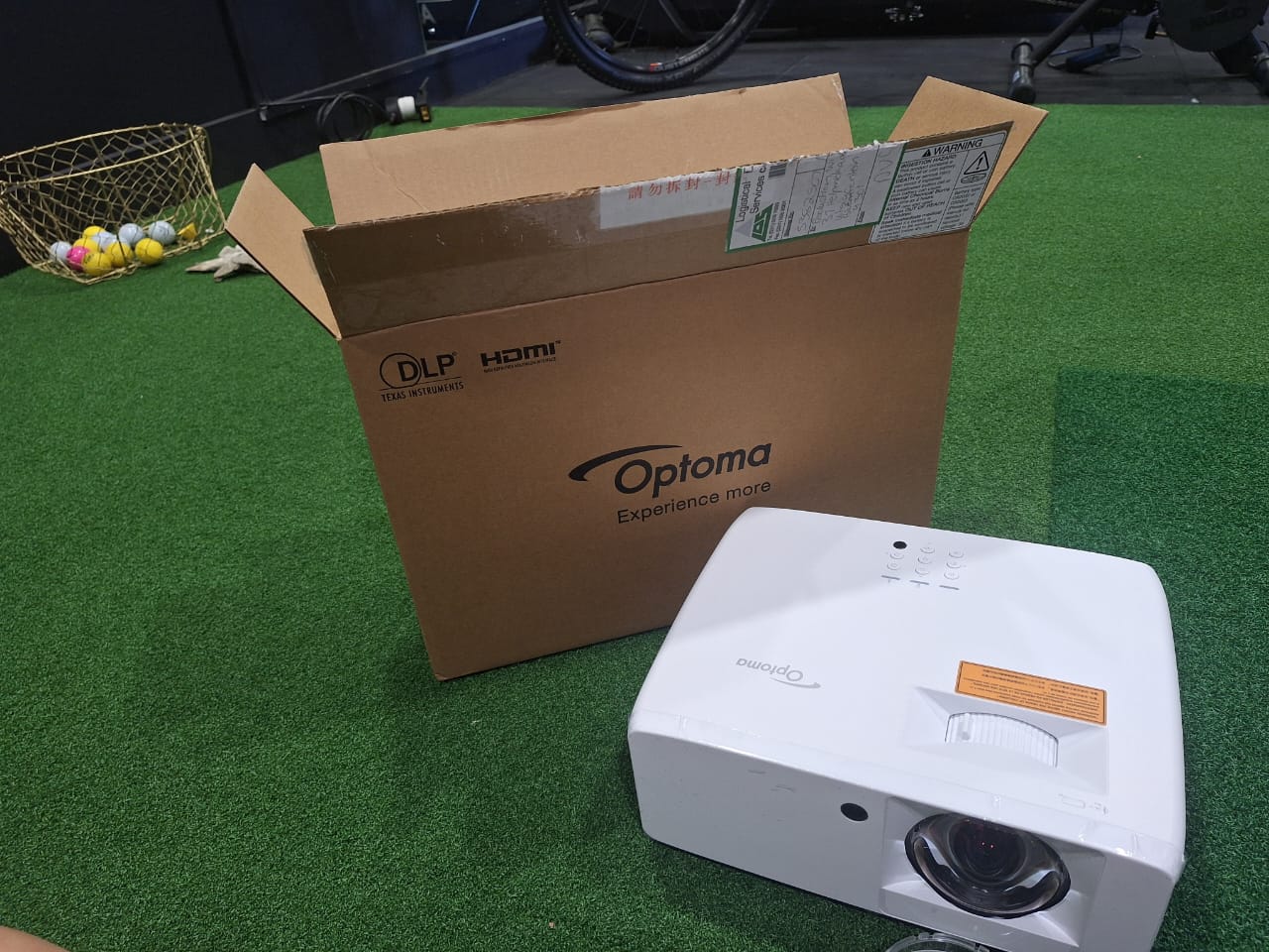 Optoma ZH350ST - Short Throw Projector